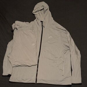 Nike Sportswear Tech Fleece Tracksuit Green/Black